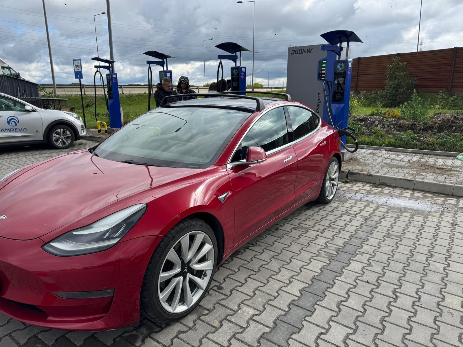 LCT Charge journey illustration